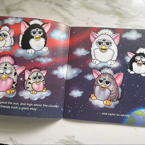 Furby Dah Doo-ay Earth Adventure - Picture 3 of 7